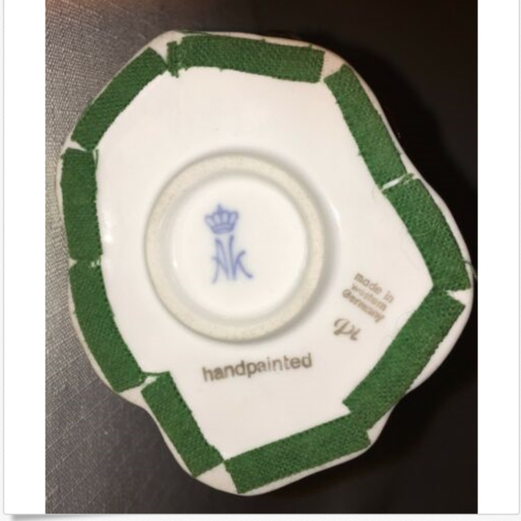 AK Kaiser Handpainted Porcelain Figurine Man Dog - Picture 7 of 8